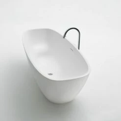 Agape AVAS0910ZZ Freestanding 67"L X 28"W X 19 7/8"H Oval Bath Tub In White