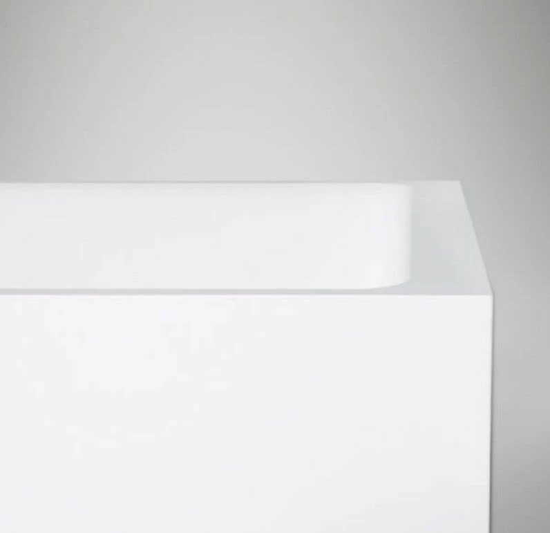 Blu Bathworks BT0102.01-01G Blu Stone Metrix 60'' L X 30'' W X 21.5'' H Freestanding Or Alcove Rectangular Tub With End Drain In White Gloss 5 Blu Bathworks BT0102.01-01G Blu Stone Metrix 60'' L X 30'' W X 21.5'' H Freestanding Or Alcove Rectangular Tub With End Drain In White Gloss - Image 3
