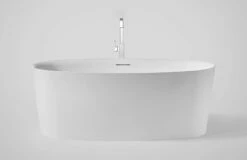 Claybrook H30402-315Y11P24 Soho 31.50 W X 59.06 L X 21.65" H Freestanding Bathtub In Matte Chrome