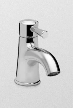 Toto TL210SD#CP Silas Single-Handle Lavatory Faucet In Polished Chrome